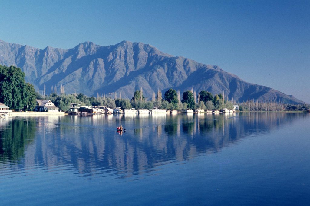 dal-lake2