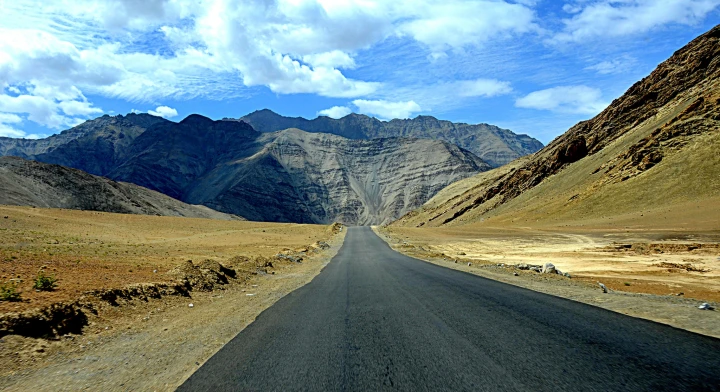 ladakh-road_flickr